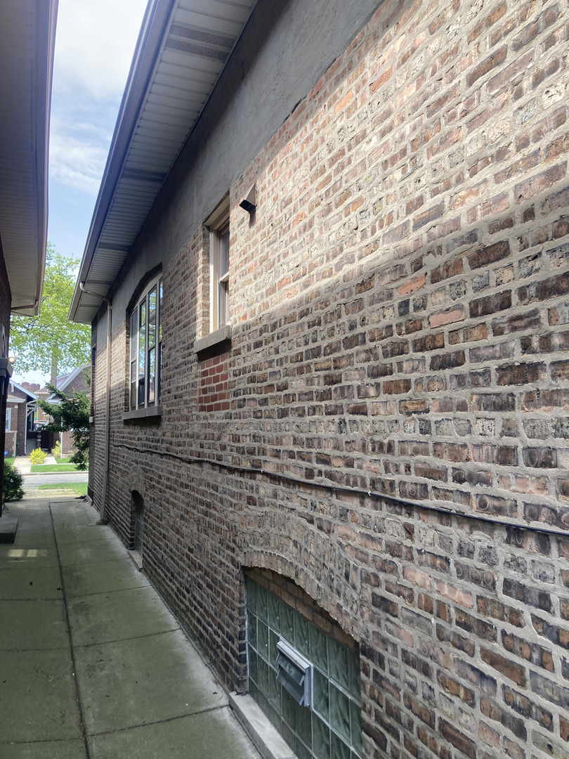 8115 S Rhodes Avenue, Chicago, IL 60619