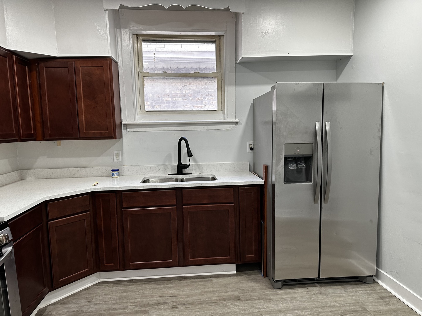 7621 S Eberhart Avenue, Chicago, IL 60619