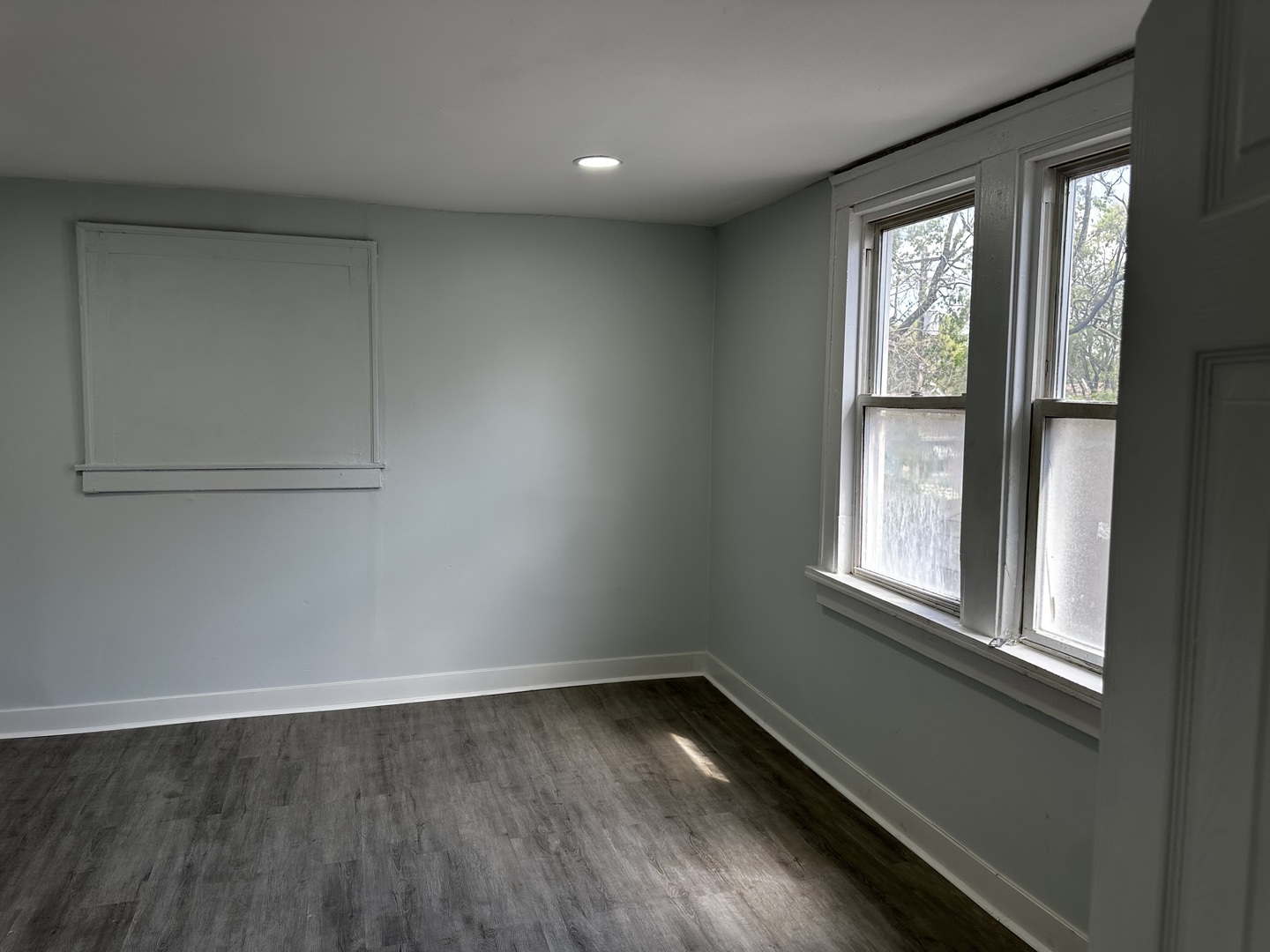 7621 S Eberhart Avenue, Chicago, IL 60619