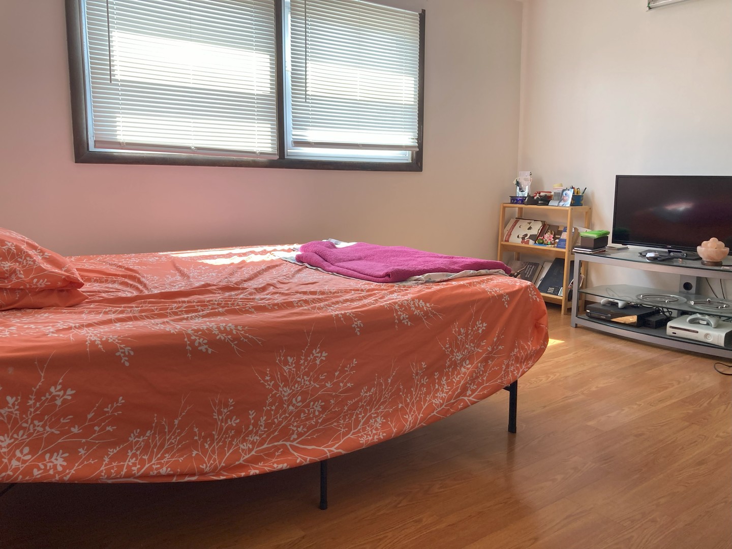 9275 Noel Avenue #B3, Des Plaines, IL 60016