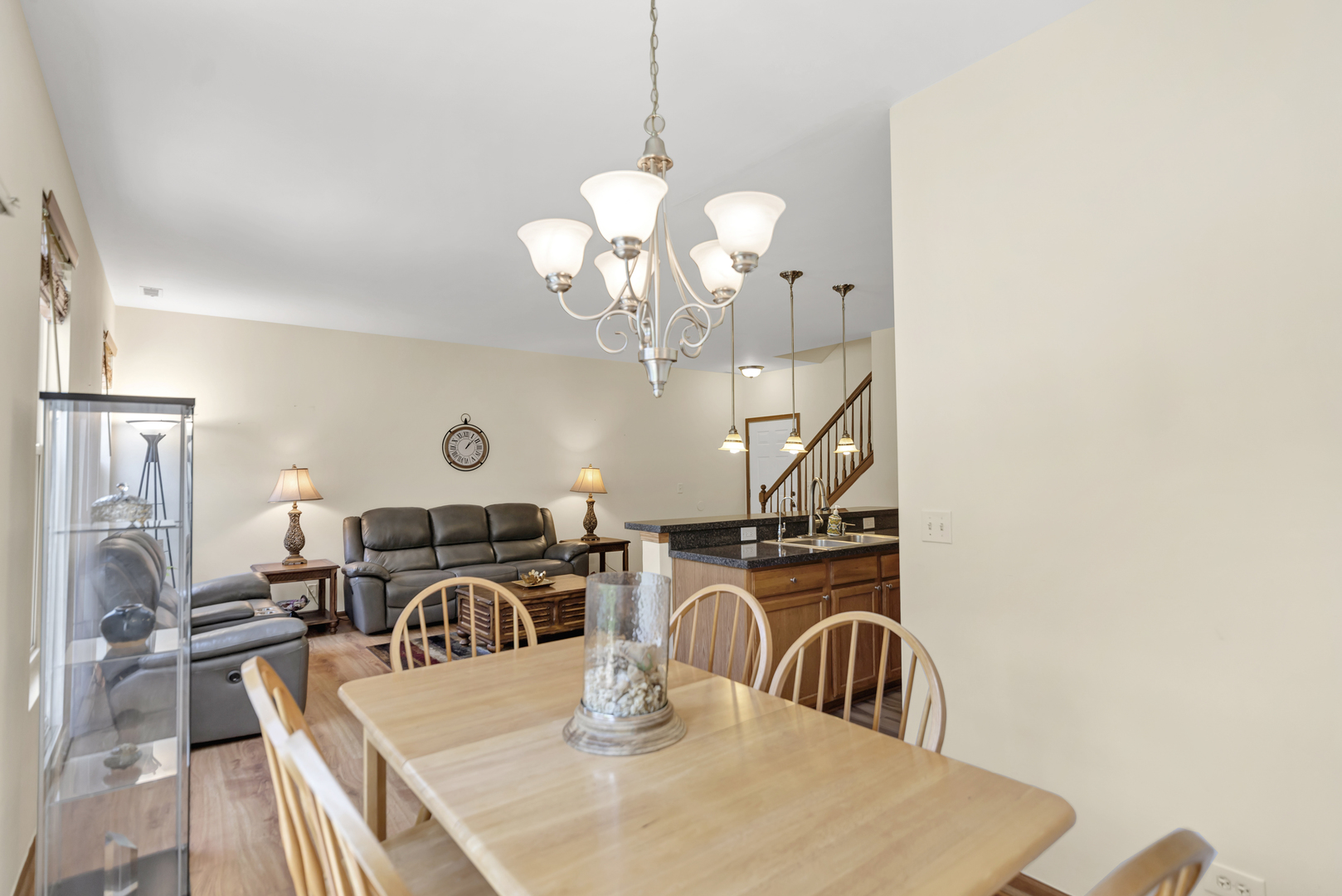6552 Marble Lane, Carpentersville, IL 60110