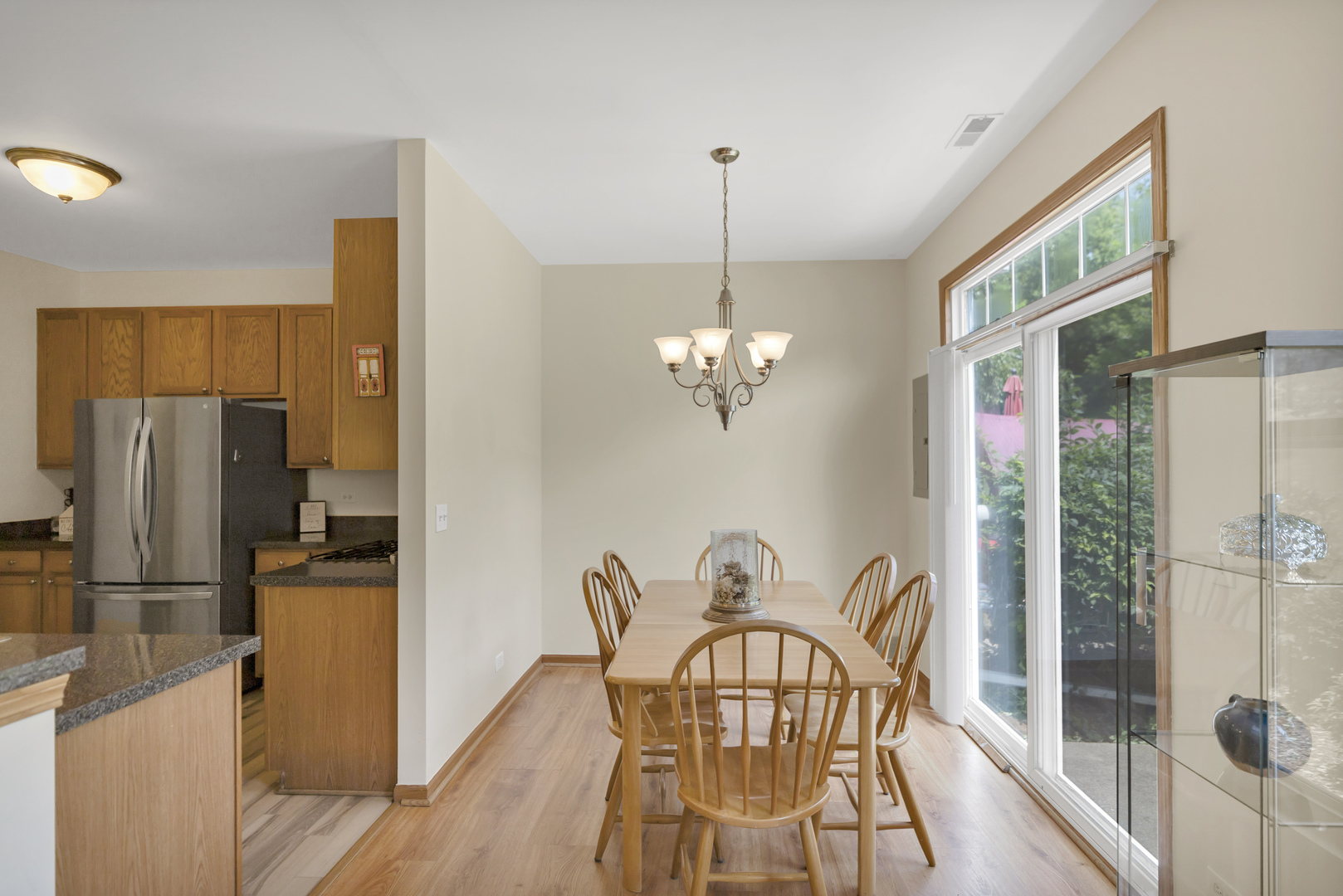 6552 Marble Lane, Carpentersville, IL 60110