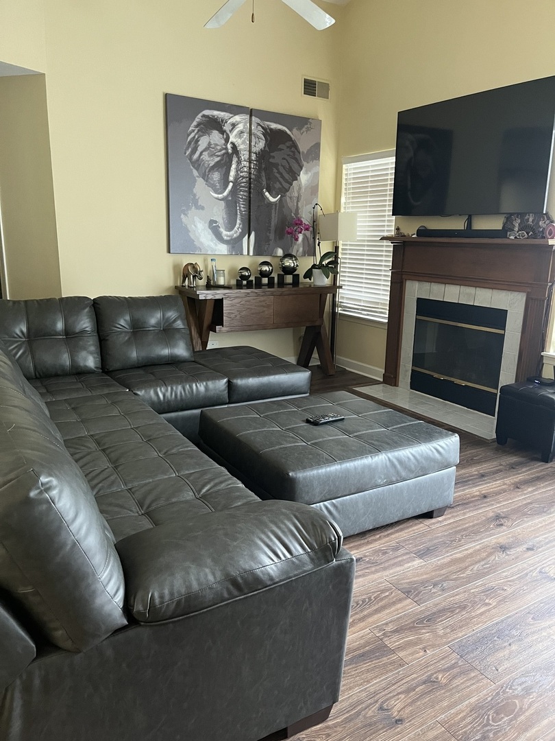 1353 Coldspring Road #0, Carol Stream, IL 60188