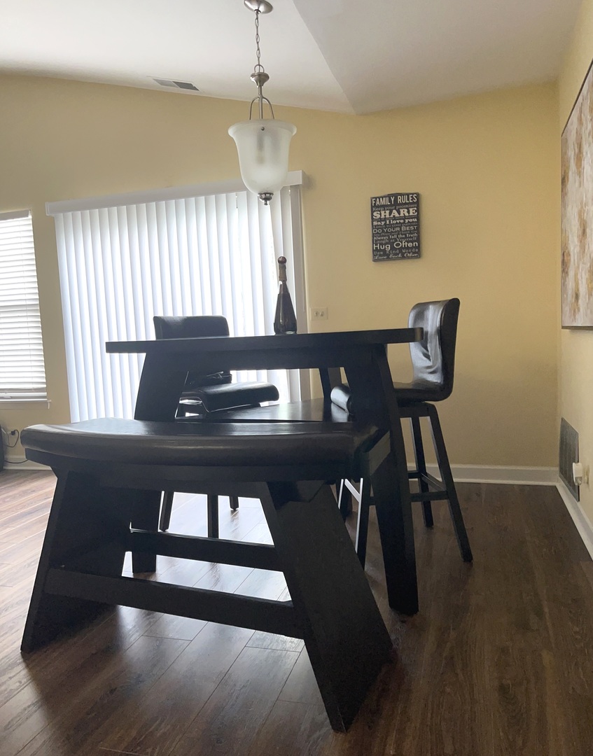 1353 Coldspring Road #0, Carol Stream, IL 60188