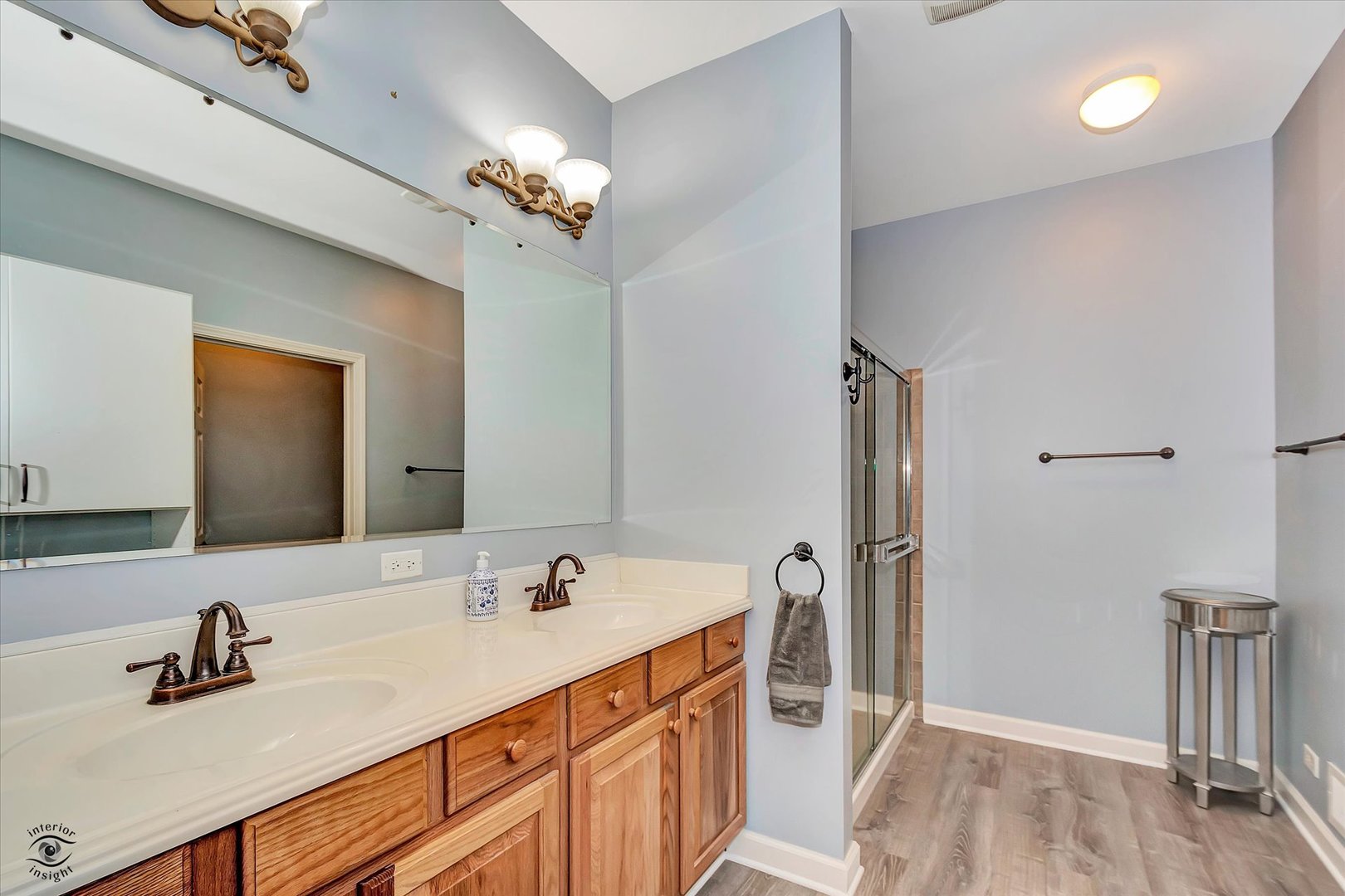 707 Bohannon Circle, Oswego, IL 60543