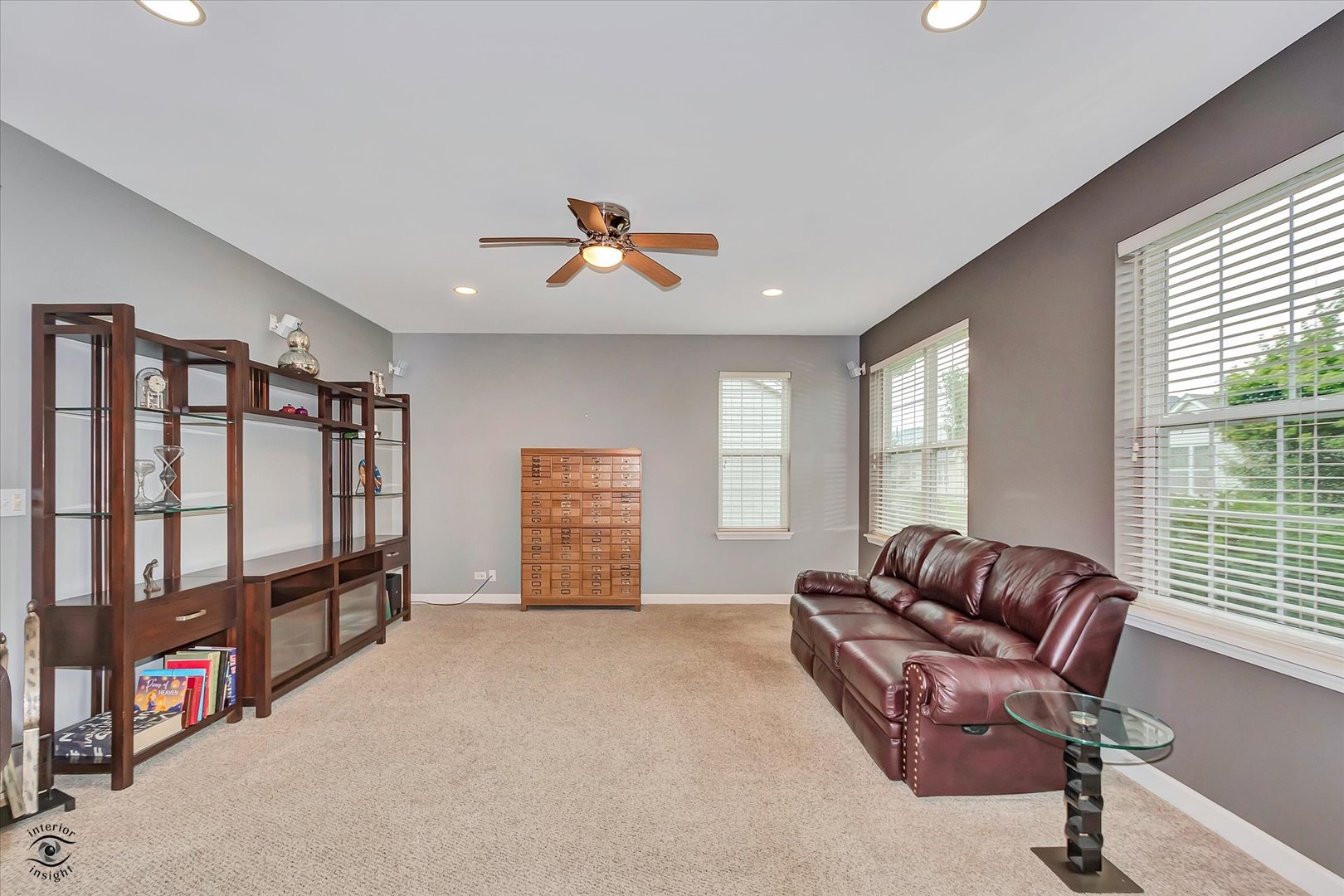 707 Bohannon Circle, Oswego, IL 60543