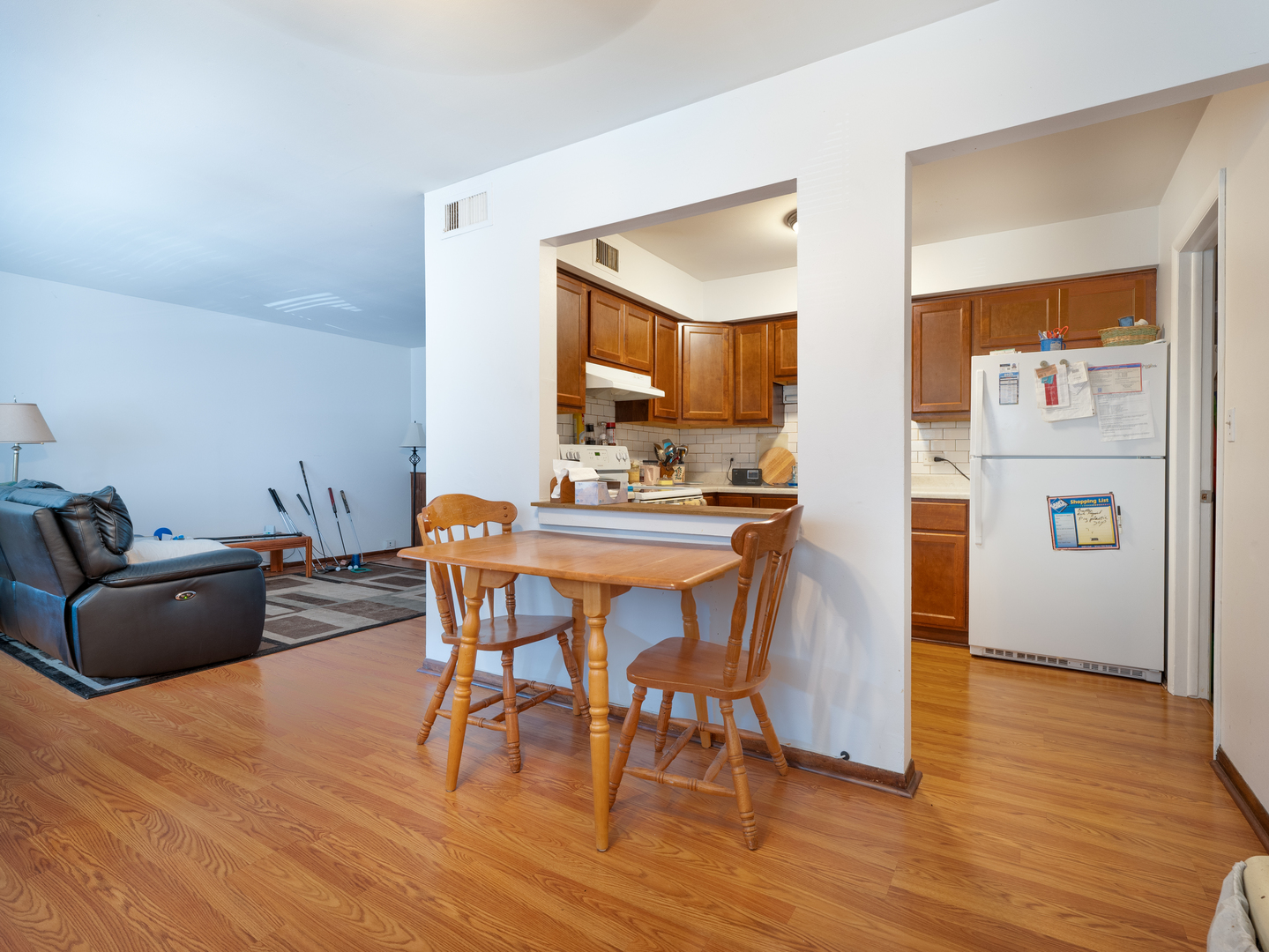 7411 Astor Avenue, Hanover Park, IL 60133