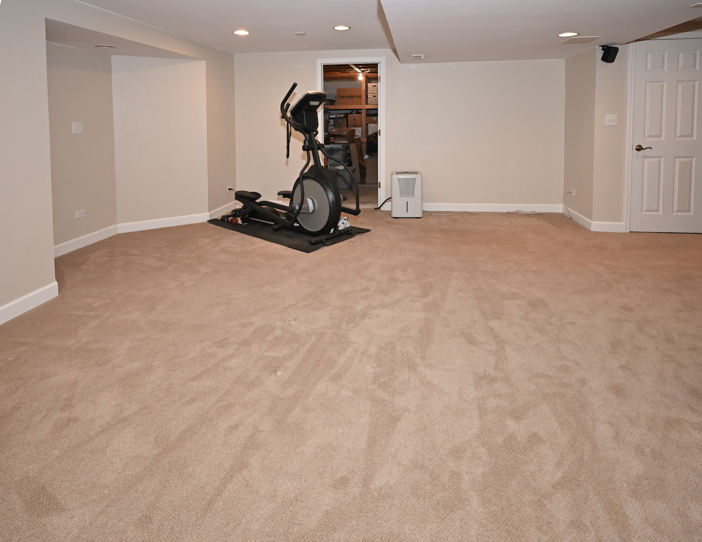 3753 Queen Anne Court, St. Charles, IL 60174