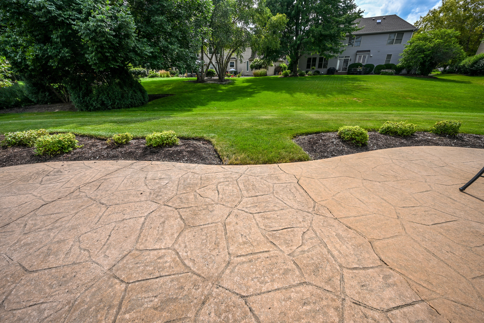 3753 Queen Anne Court, St. Charles, IL 60174