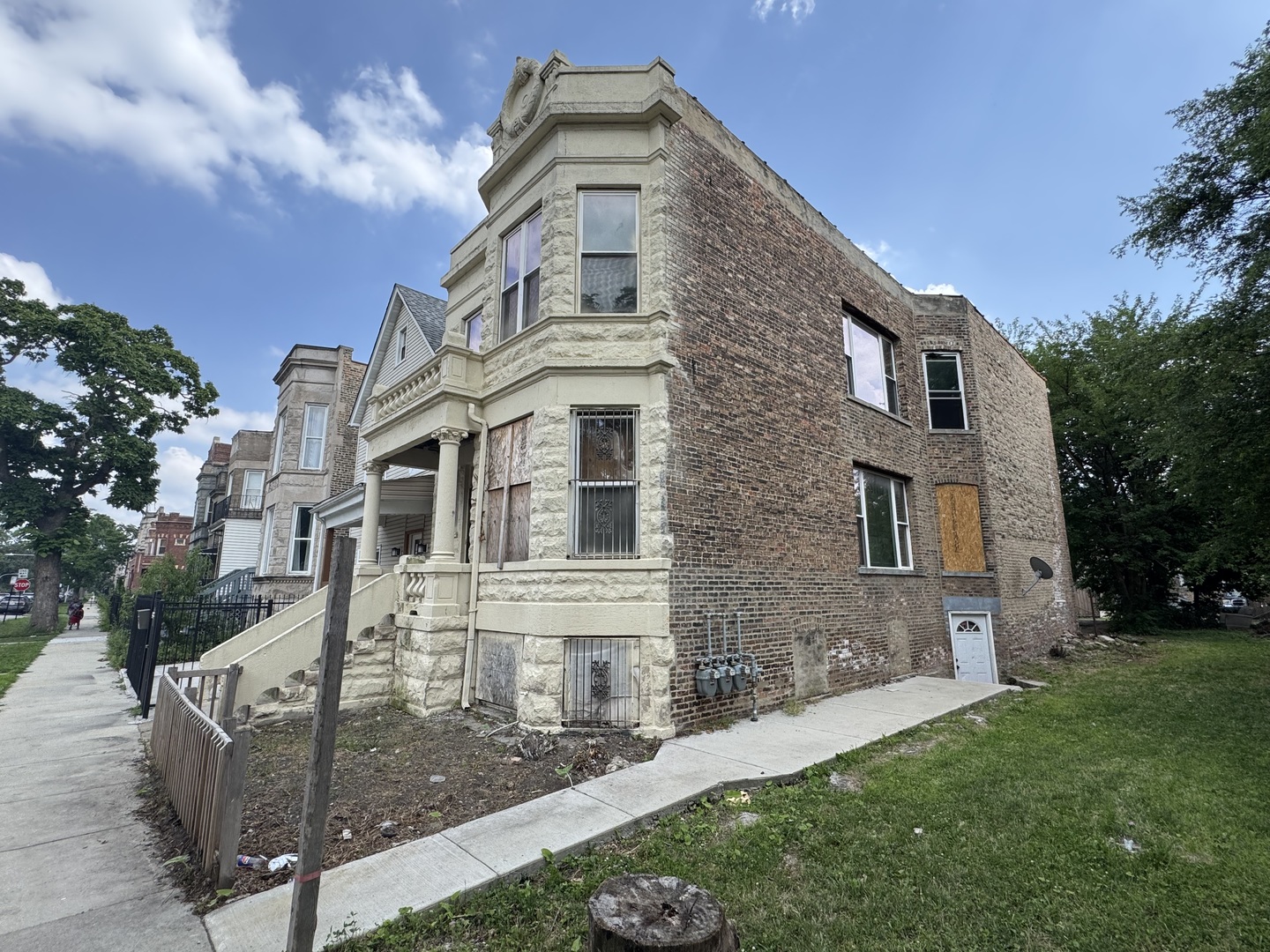 4317 W WILCOX Street, Chicago, IL 60624