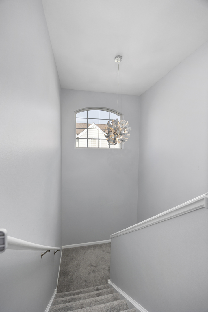 9411 N harrison Street, Des Plaines, IL 60016