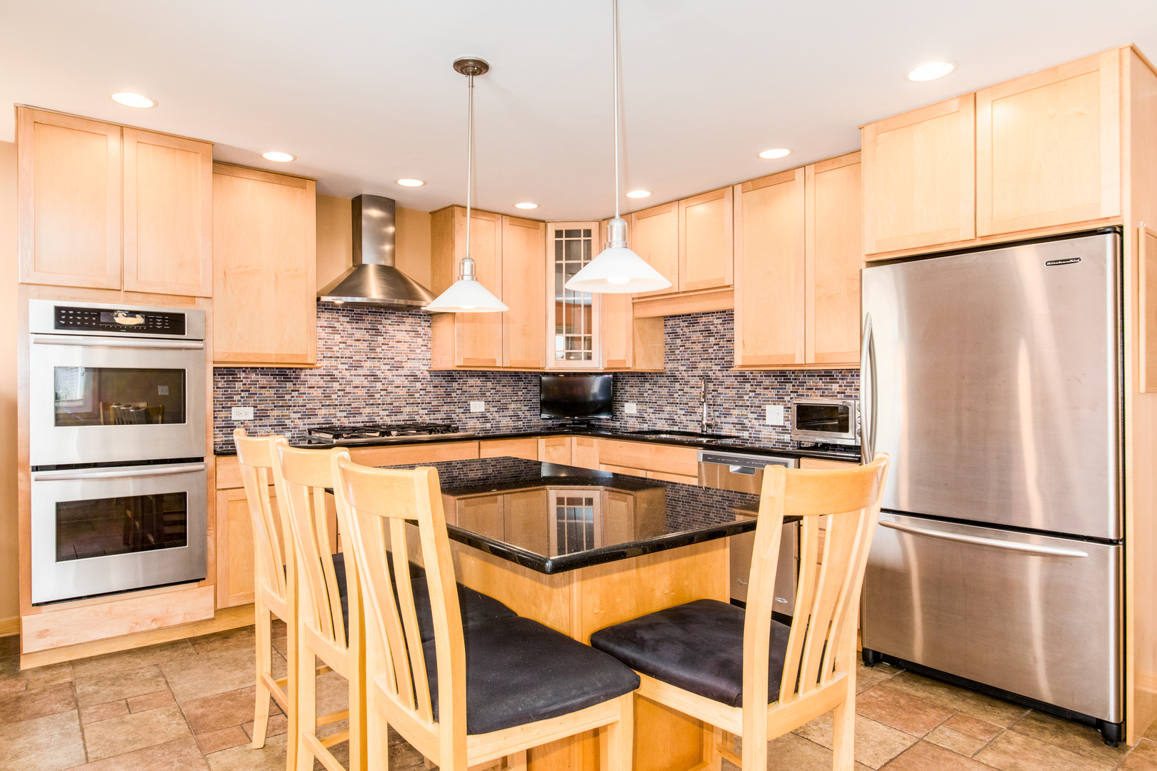 1028 Knollwood Lane, Bartlett, IL 60103