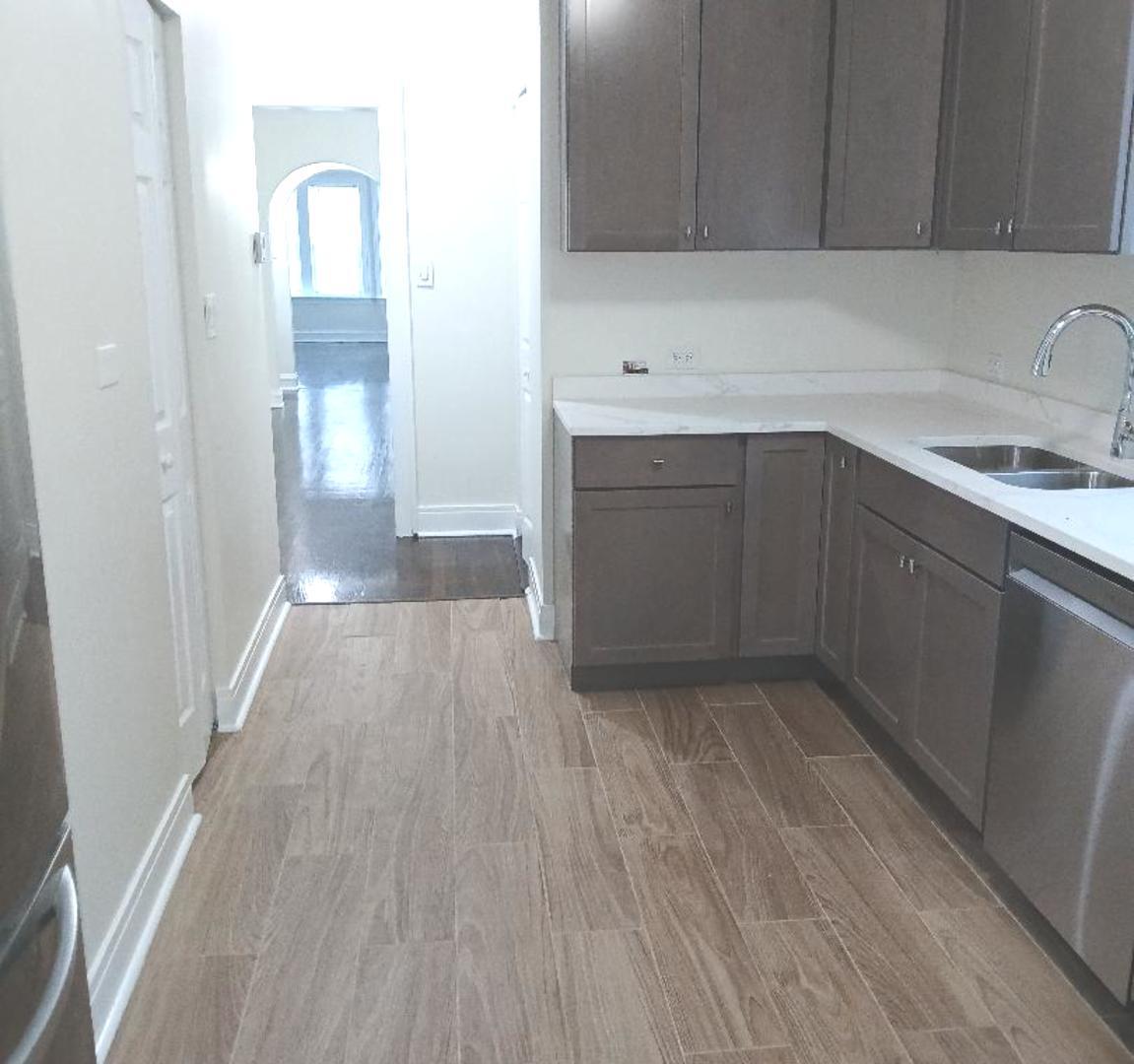 1643 E 86th Place, Chicago, IL 60617