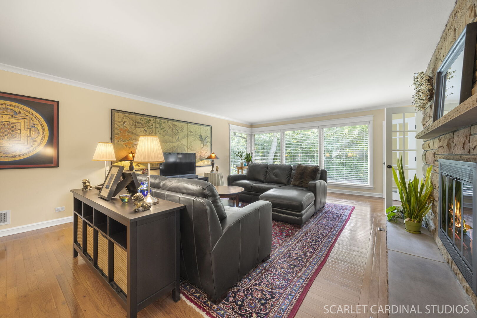 23W223 Blackcherry Lane, Glen Ellyn, IL 60137