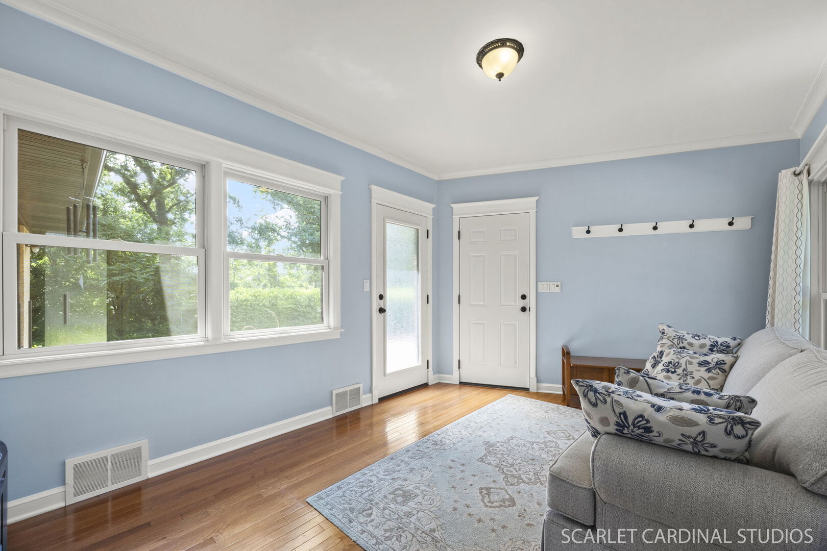 23W223 Blackcherry Lane, Glen Ellyn, IL 60137