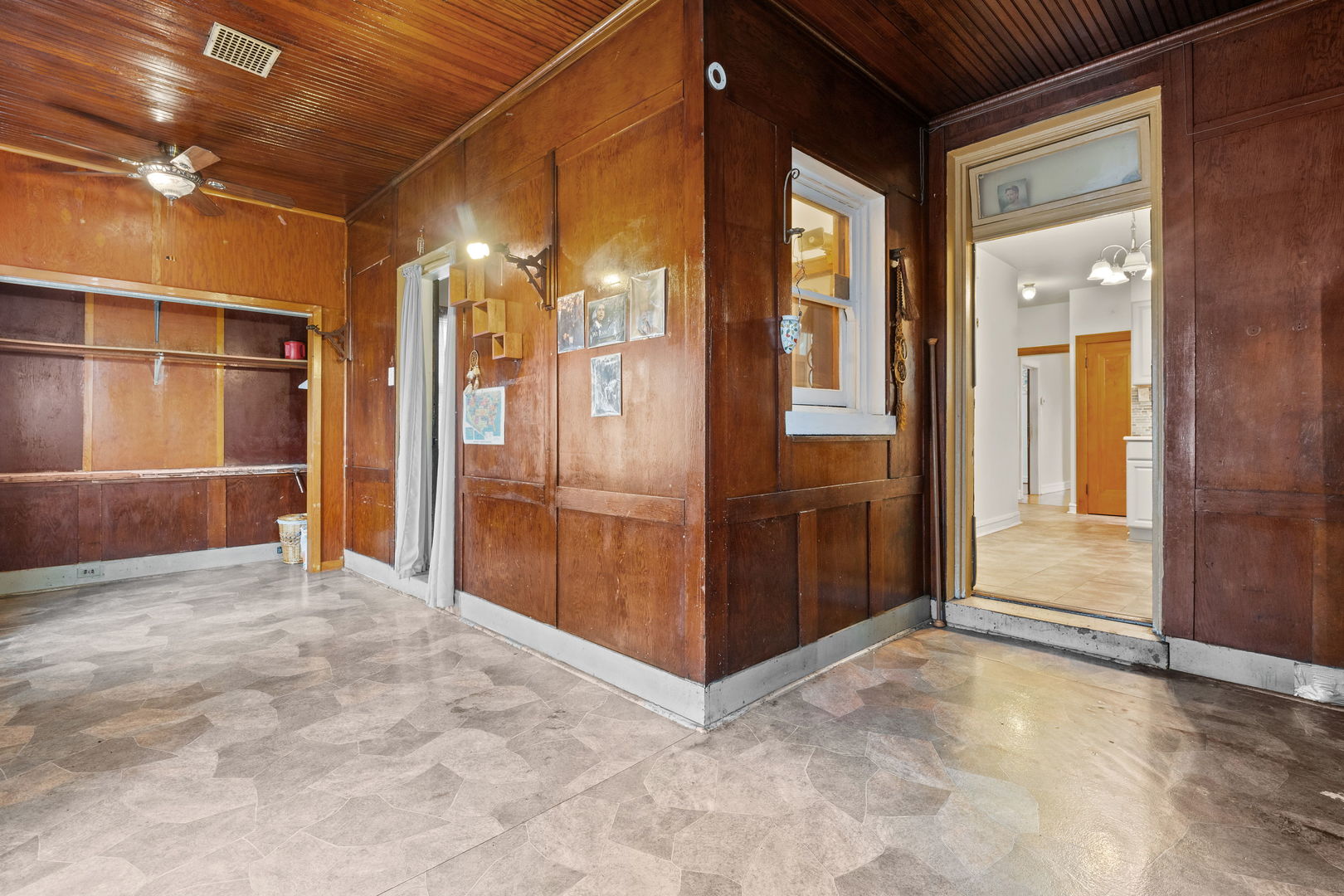 7636 S Winchester Avenue, Chicago, IL 60620