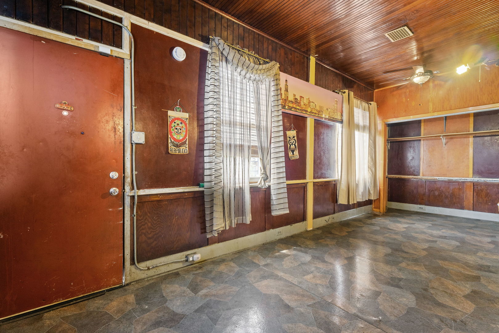 7636 S Winchester Avenue, Chicago, IL 60620