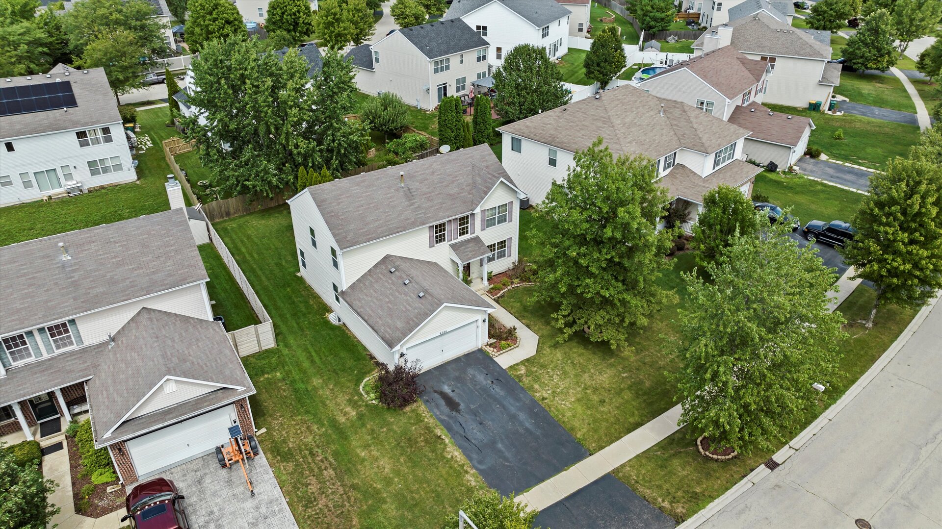 6501 ROTH Drive, Joliet, IL 60431