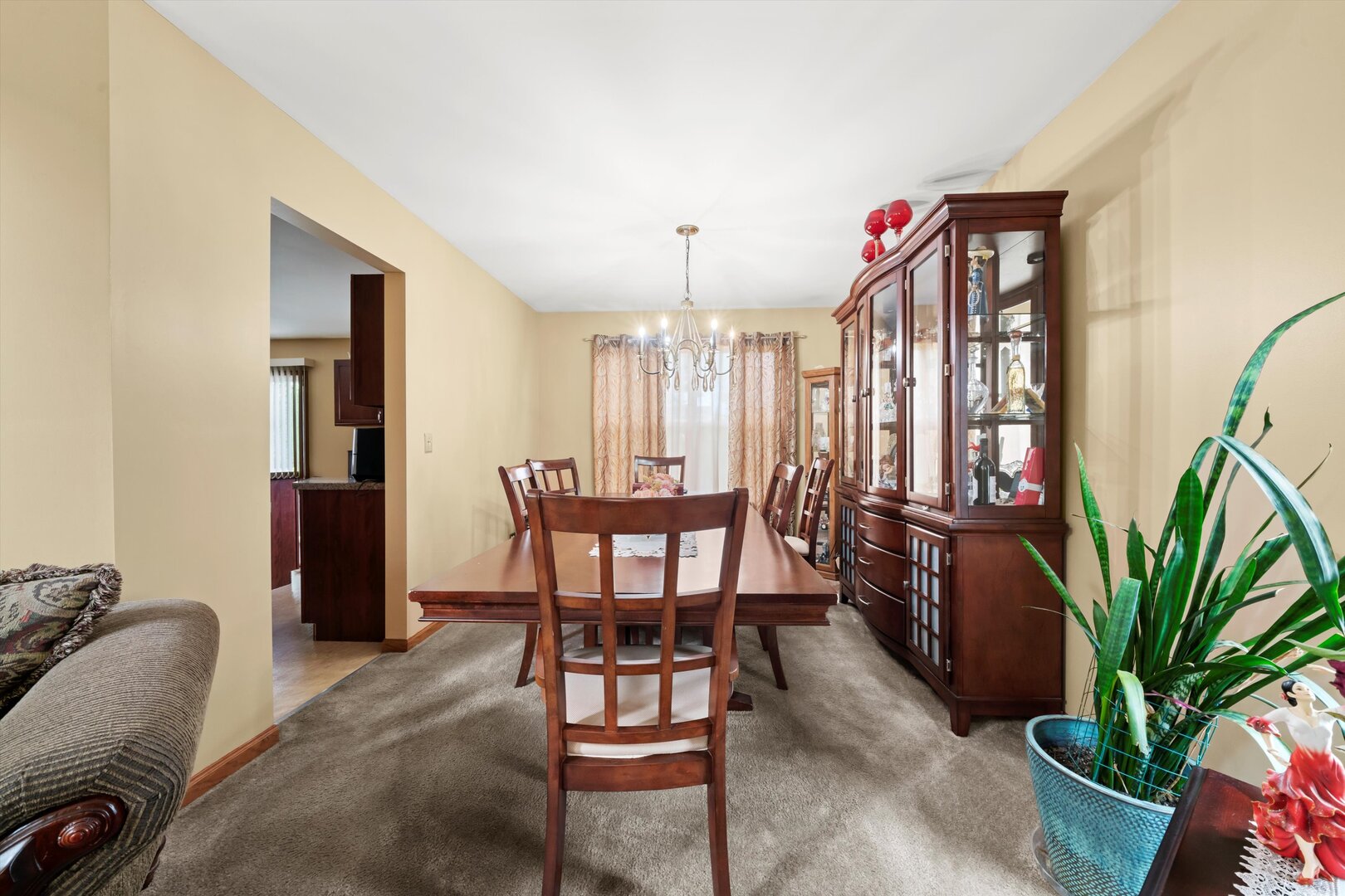 6501 ROTH Drive, Joliet, IL 60431