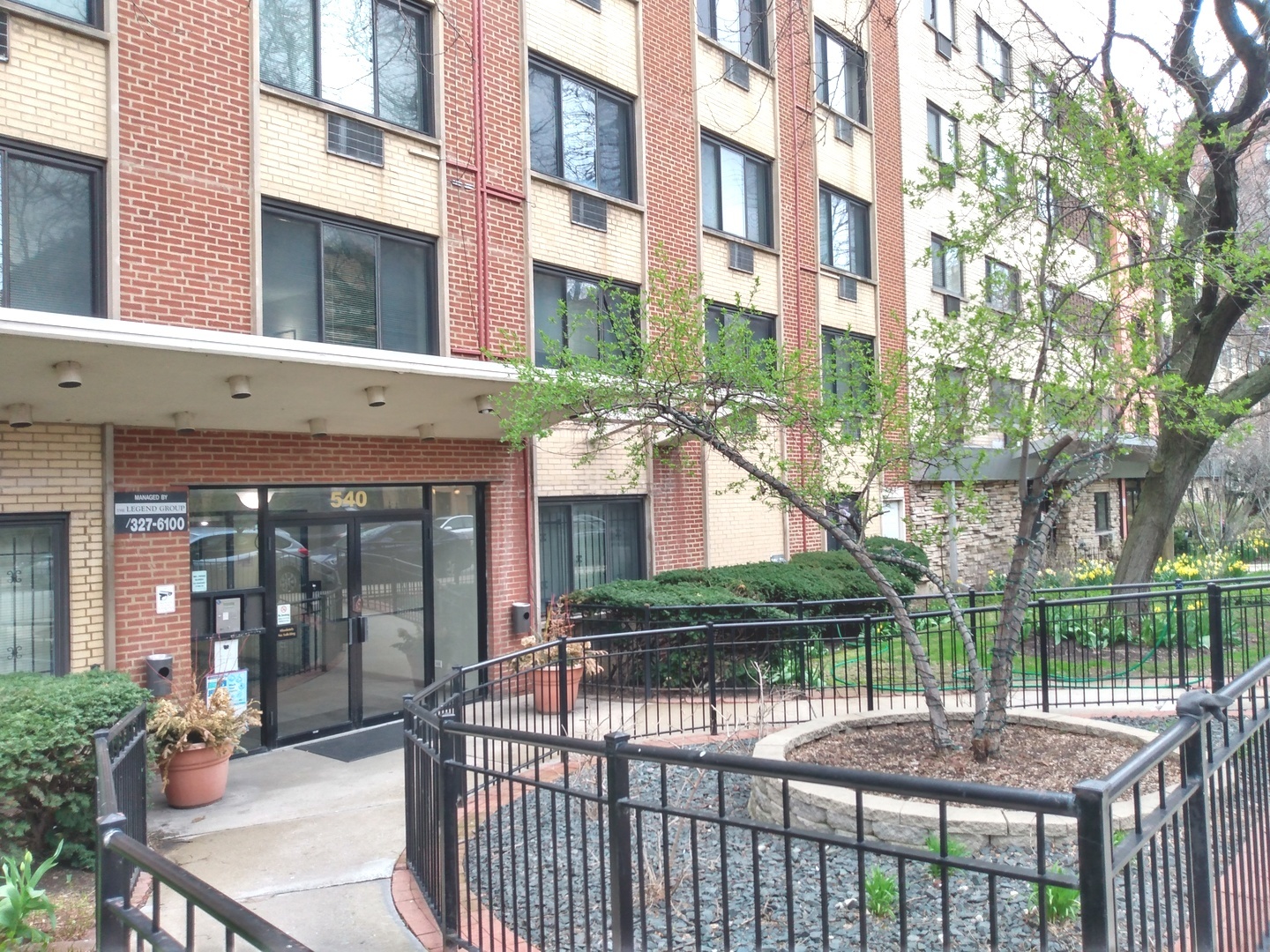 540 W Roscoe Street #486, Chicago, IL 60657