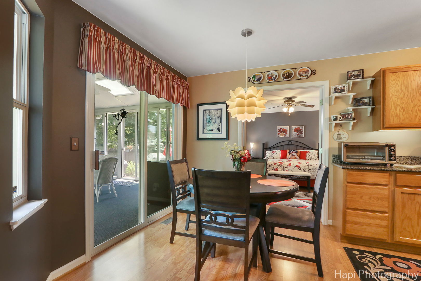 318 Inverness Trail, McHenry, IL 60050