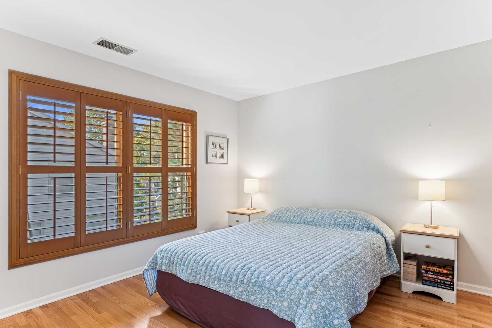 941 E Rosewood Avenue, Naperville, IL 60563