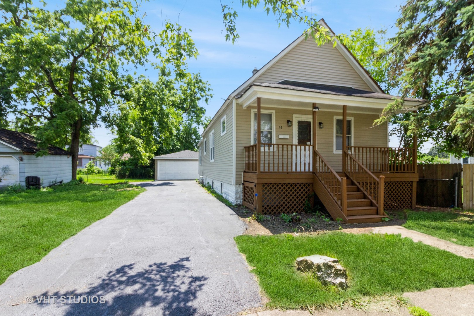 92 W 37 Street, Steger, IL 60475