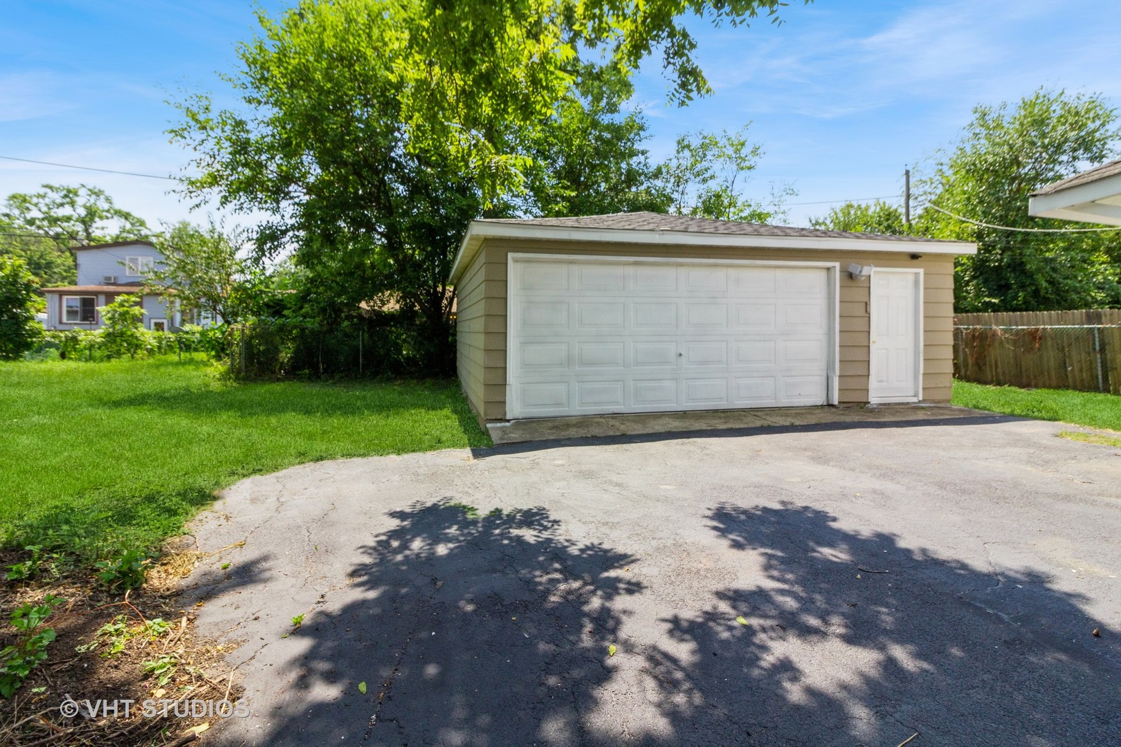 92 W 37 Street, Steger, IL 60475