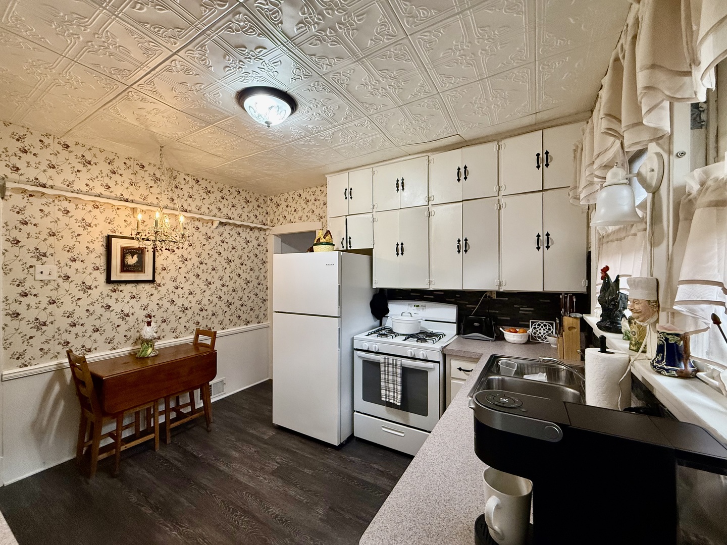 2300 W 112th Street, Chicago, IL 60643