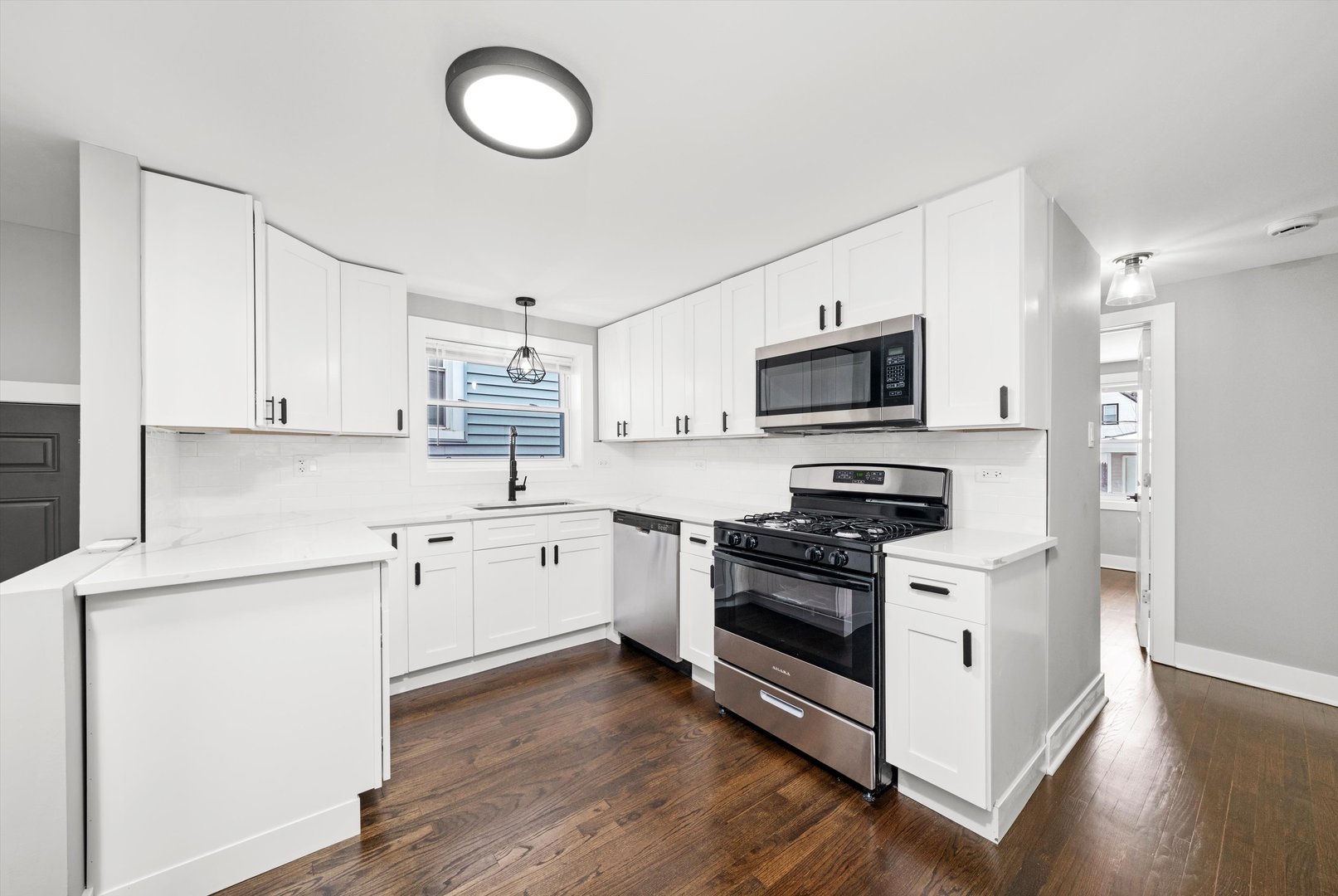 1467 W 73rd Street, Chicago, IL 60636