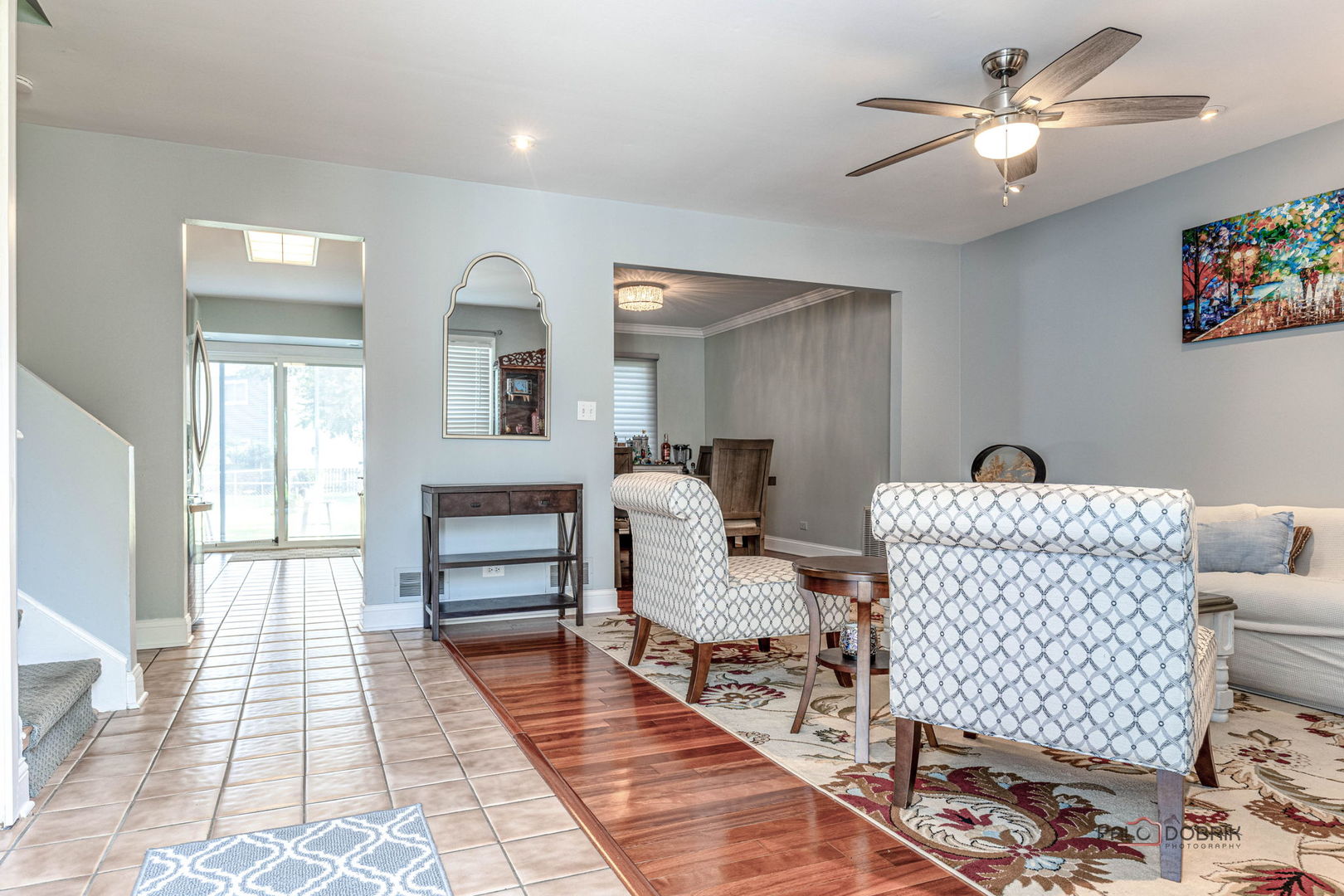 713 N Lakeside Drive, Vernon Hills, IL 60061
