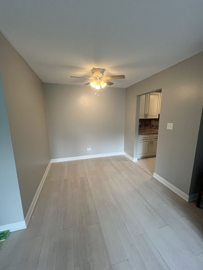 9994 S 84TH Terrace #211, Palos Hills, IL 60465