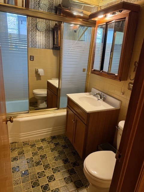 1004 31st Avenue, Bellwood, IL 60104