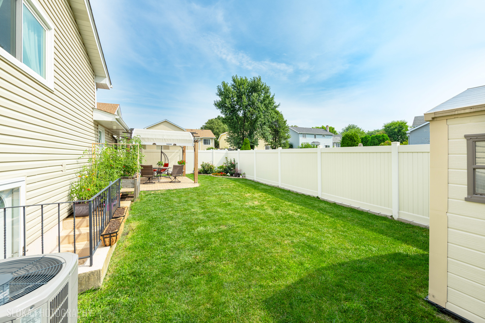 1018 E Meadow Lake Drive, Palatine, IL 60074
