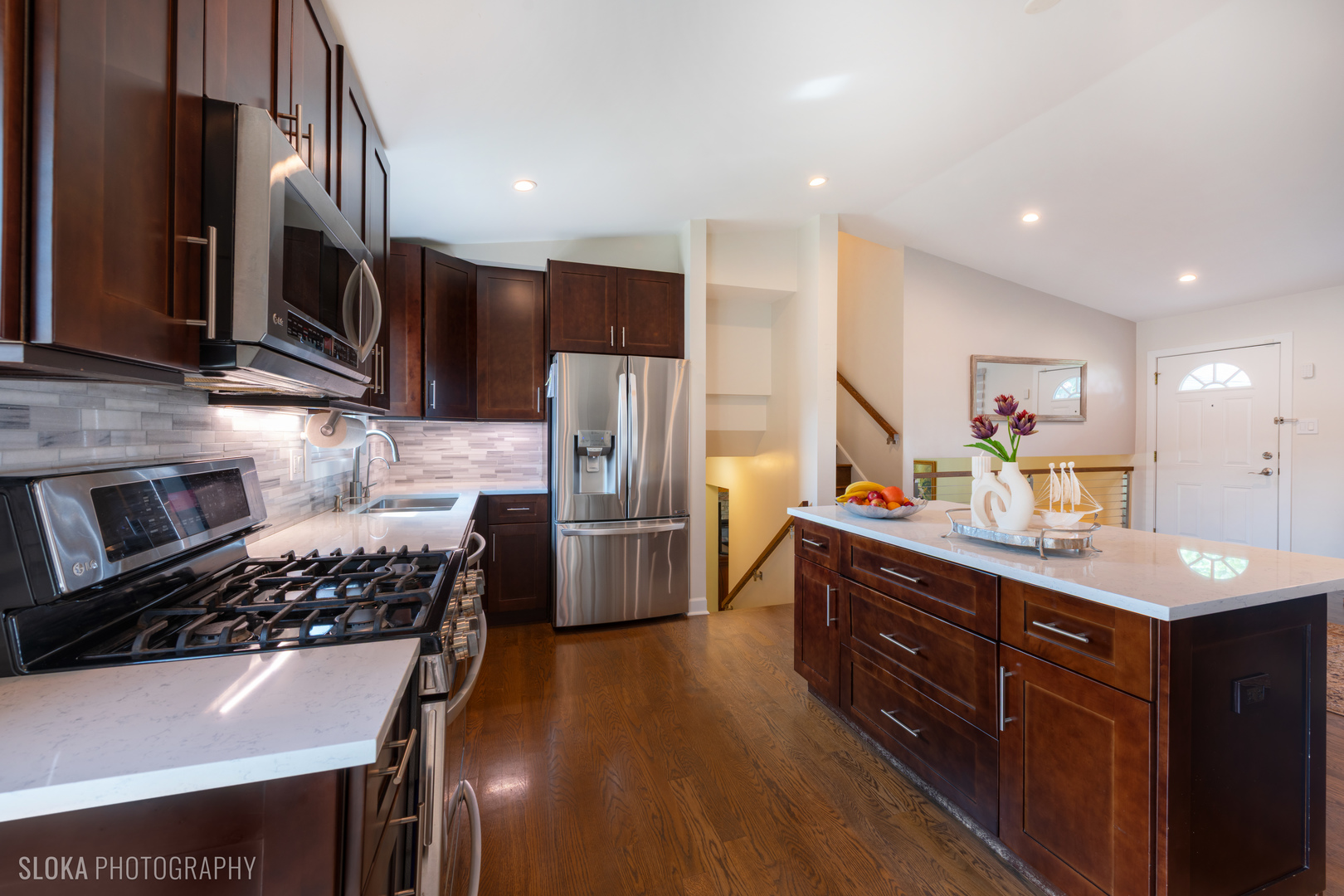1018 E Meadow Lake Drive, Palatine, IL 60074