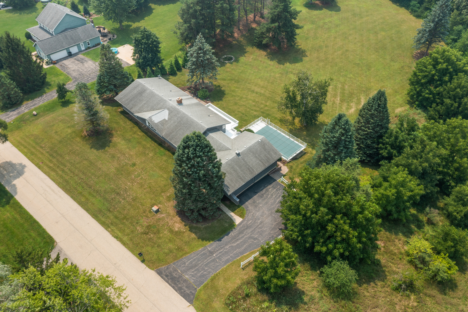 34052 N Fischer Drive, Ingleside, IL 60041