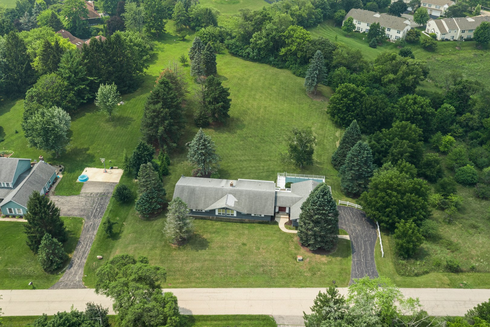 34052 N Fischer Drive, Ingleside, IL 60041