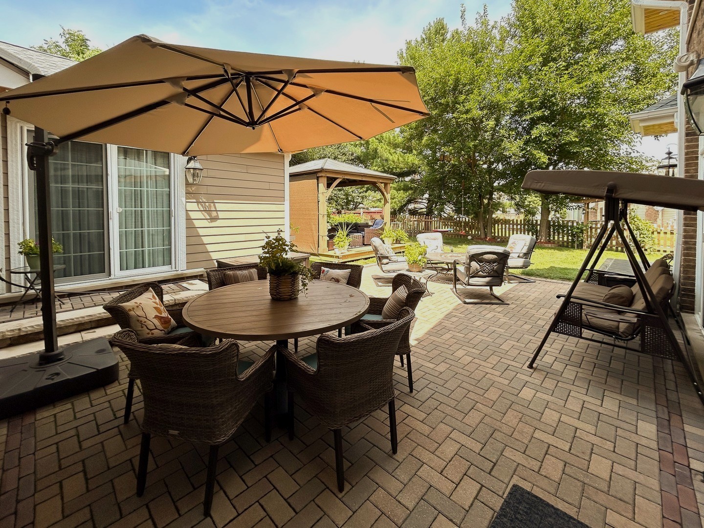 1024 Parker Drive, Schaumburg, IL 60194