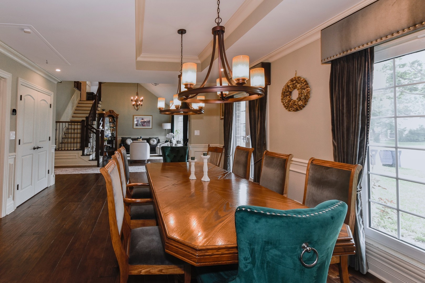 1024 Parker Drive, Schaumburg, IL 60194