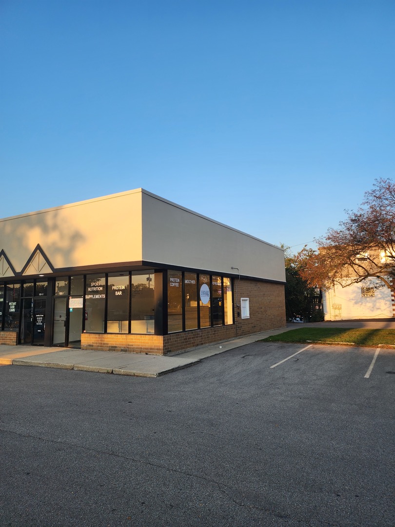 125 E State Road #1, Island Lake, IL 60042
