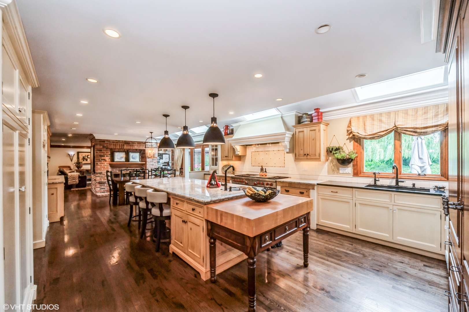 20641 N Weatherstone Road, Kildeer, IL 60047