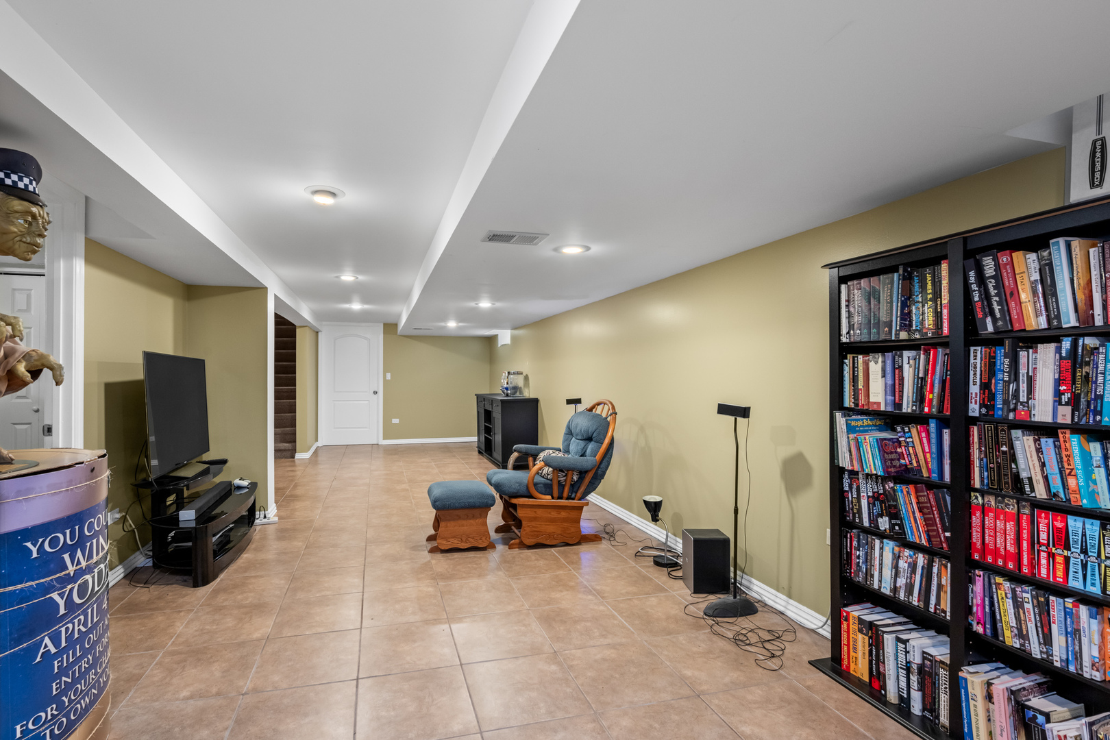 7505 N Oconto Avenue, Chicago, IL 60631