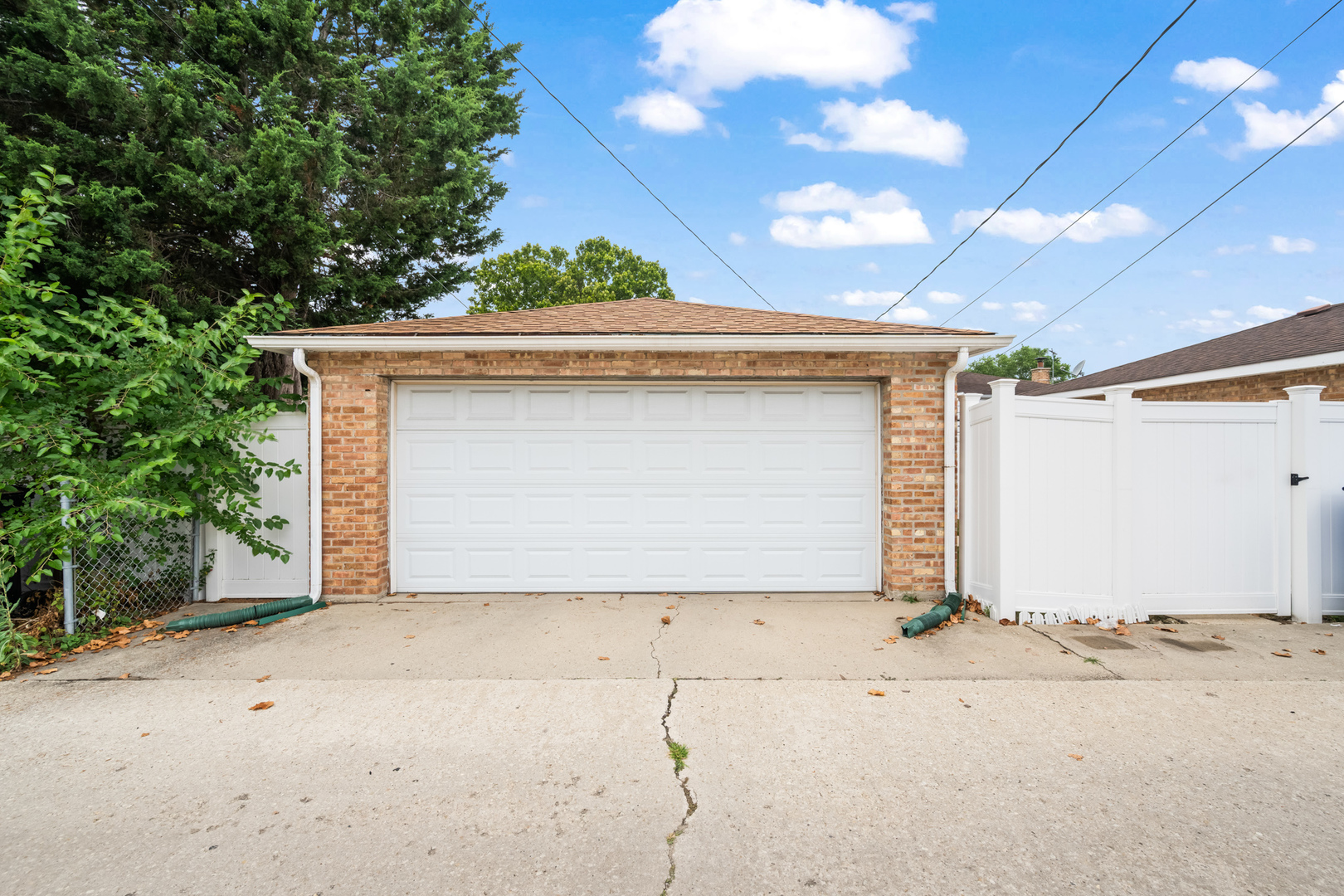 7505 N Oconto Avenue, Chicago, IL 60631