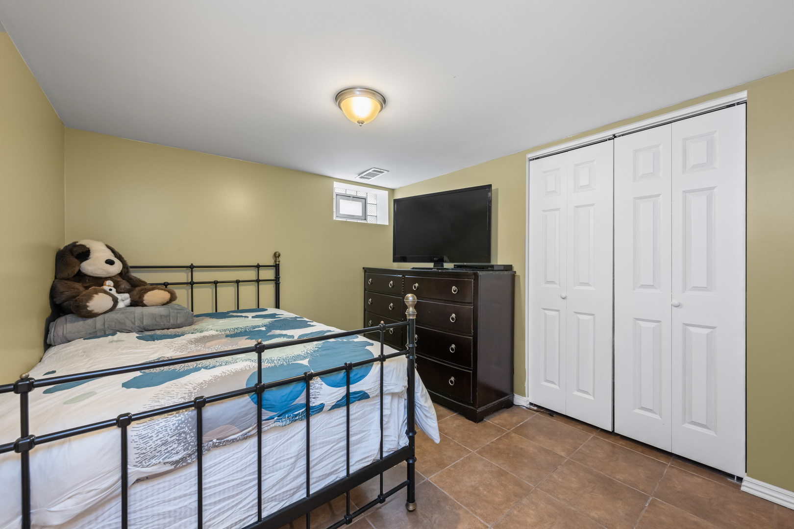 7505 N Oconto Avenue, Chicago, IL 60631