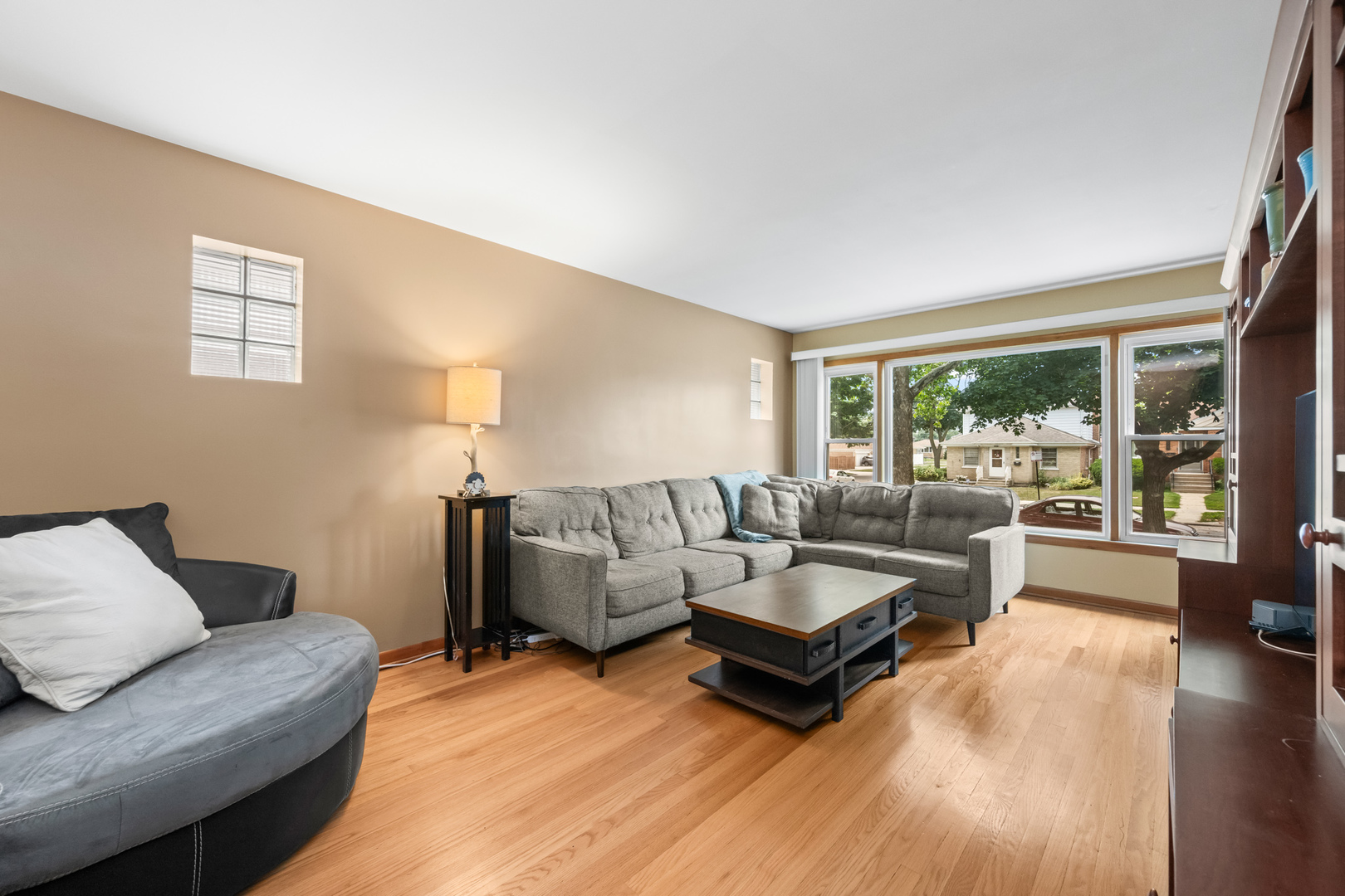 7505 N Oconto Avenue, Chicago, IL 60631