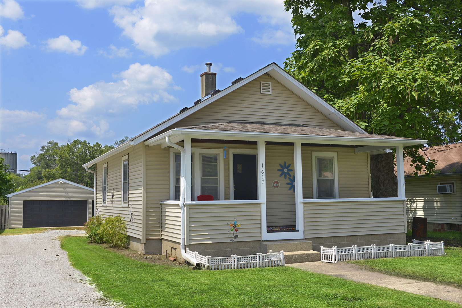 1617 Pine Street, Ottawa, IL 61350
