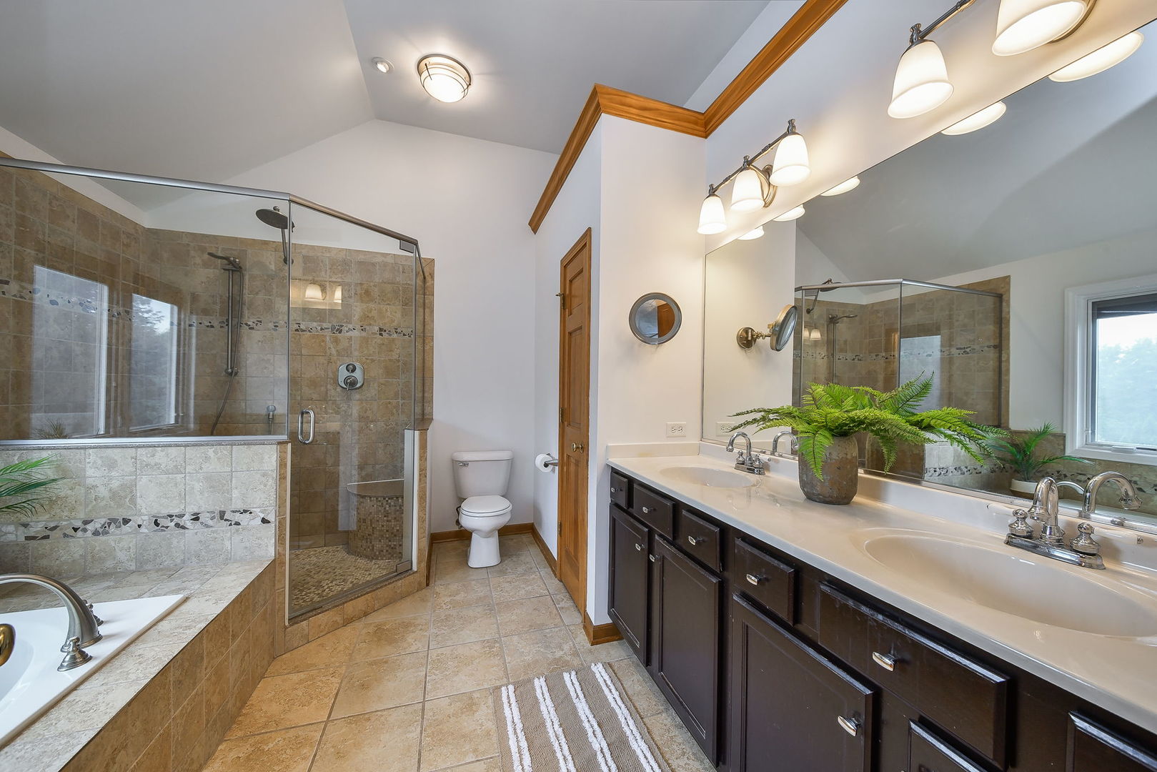 708 Clover Court, Yorkville, IL 60560