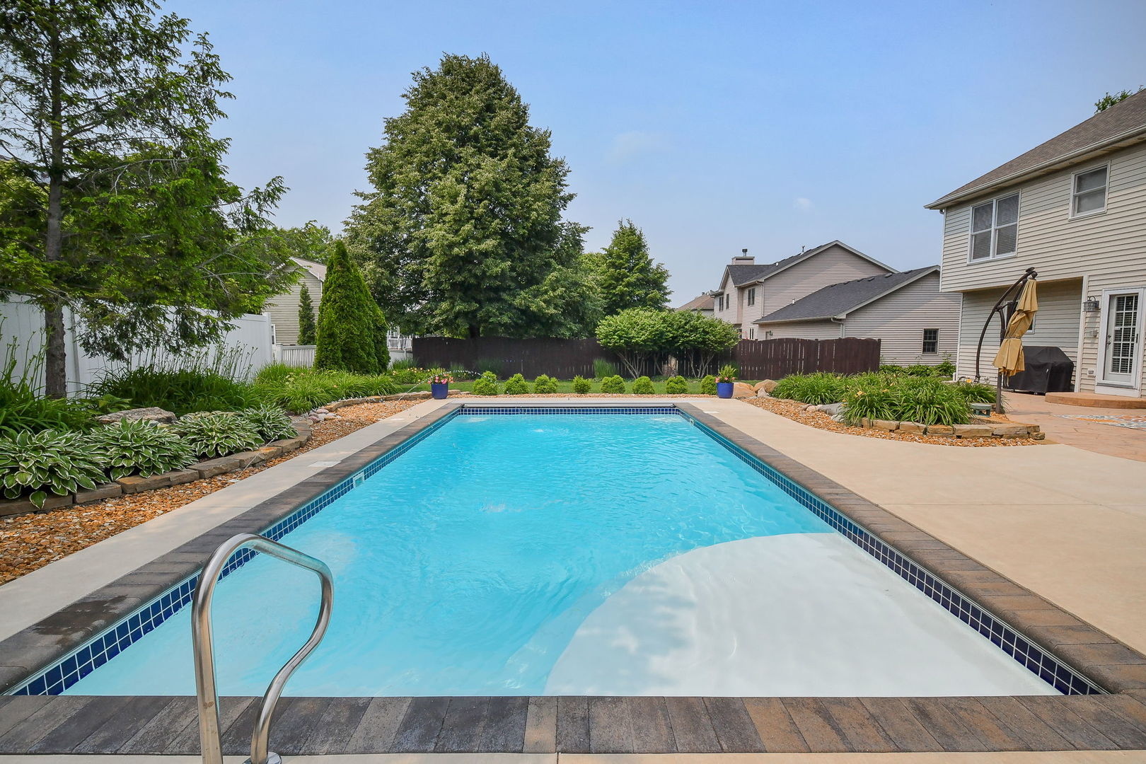 708 Clover Court, Yorkville, IL 60560