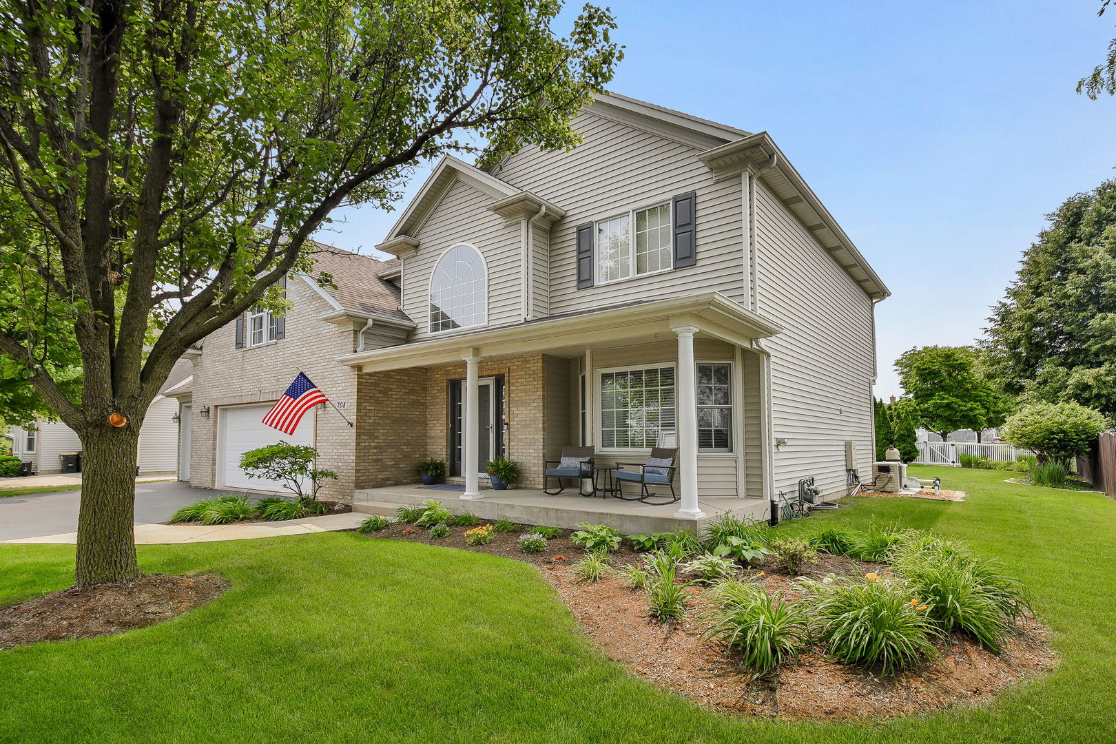 708 Clover Court, Yorkville, IL 60560
