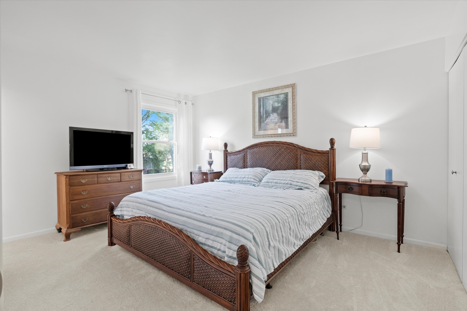 412 W 65th Street, Westmont, IL 60559